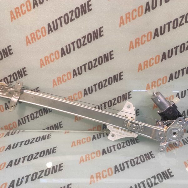 GLASS MACHINE BALENO NM FRONT RIGHT MGP 8346076M00