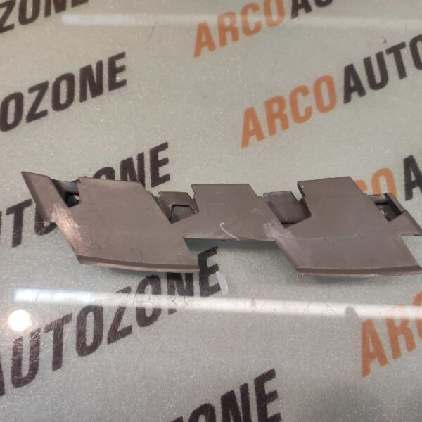 HEAD LAMP BRACKET SANTRO 18 LEFT HYU 86525C4000