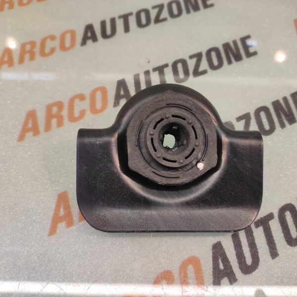 RADIATOR BRACKET I10 BRACKET HYU 253320X000