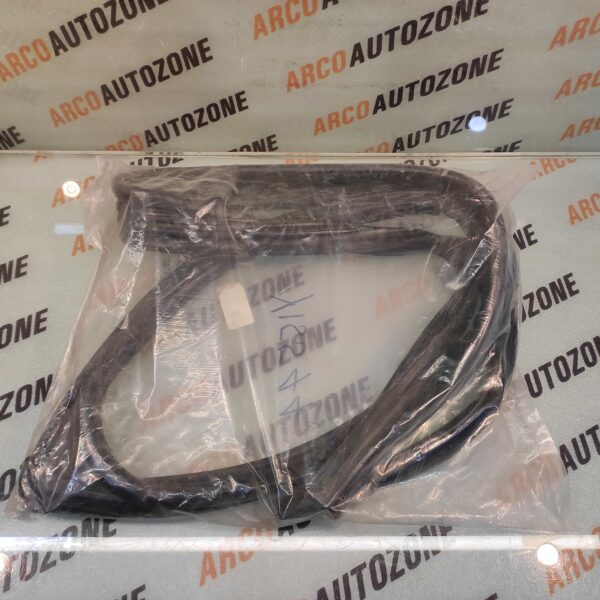 RUN CAHNNEL RUBBER DUSTER FRONT RIGHT