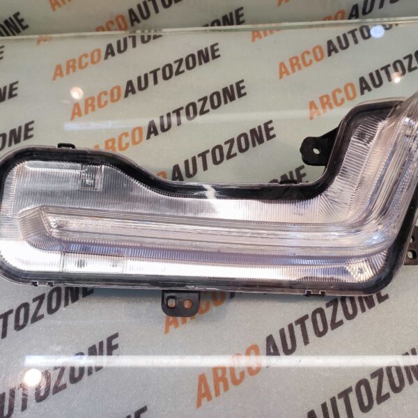 DAY TIME RUNNING LIGHT REDIGO 2ND GEN RIGHT RENAULT 266052XL1CA