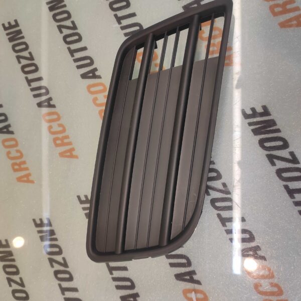 FOG LAMP COVER SWIFT T2 DZIRE T1 RIGHT HOLE