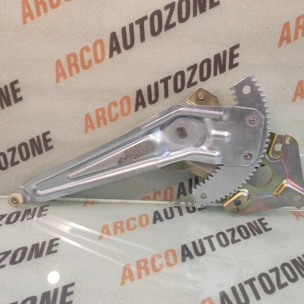GLASS MACHINE ALTO REAR RIGHT PWR