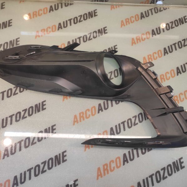 FOG LAMP COVER FIGO ASPIRE WITH CHROME LEFT FORD J7BZ15266R
