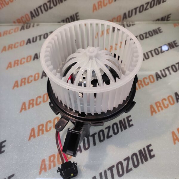 BLOWER MOTOR A4 8K2 B8 Q5 8R VIKA 8K2820021C