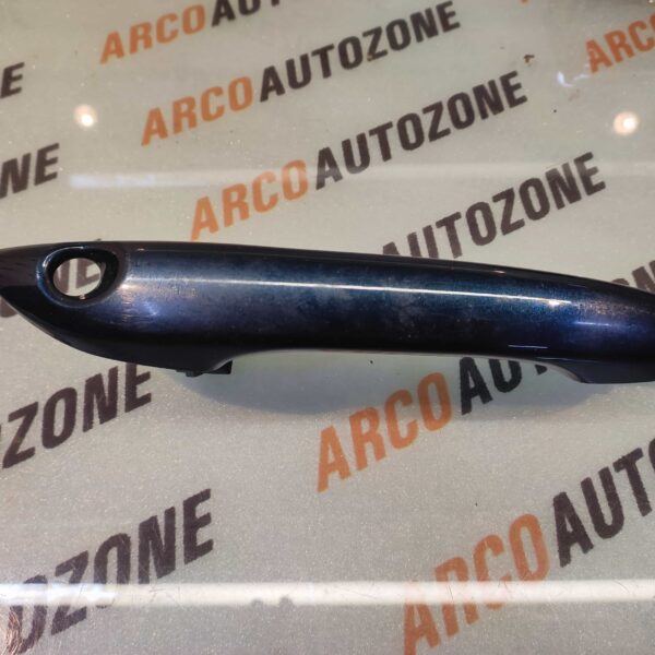 OUTER HANDLE NIOS FRONT RIGHT HOLE PAINT 82661K6050