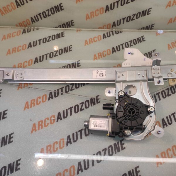 GLASS MACHINE CRETA 15 REAR LEFT WITH MOTOR HYU 83401A0000