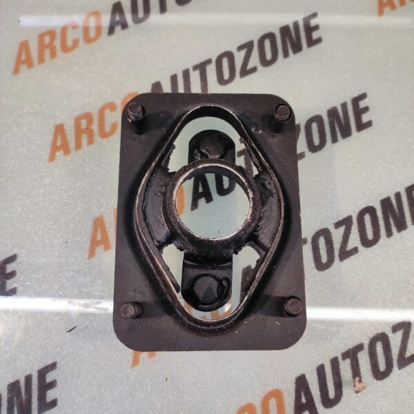 GEAR LEVER HOUSING MOUNTING CAR T2 MARUTI 800CC NM LUMERO LM226