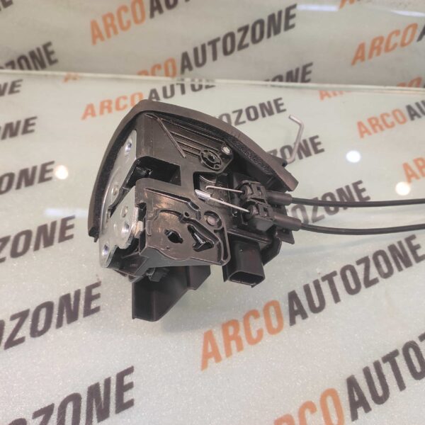DOOR LATCH SONET FRONT LEFT KIA 81310CC010