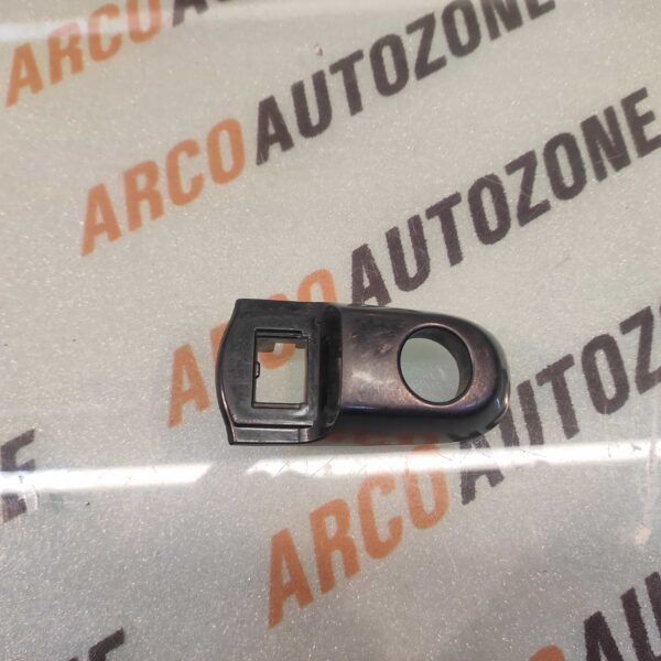 OUTER HANDLE CAP VERNA OLD FRONT RIGHT HOLE