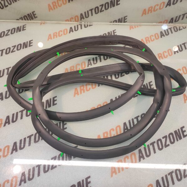 DOOR RUBBER SWIFT T1 REAR RIGHT ALP