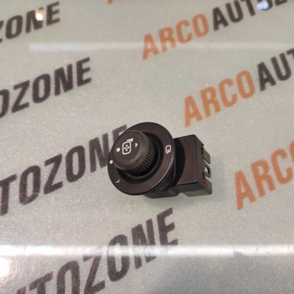 MIRROR SWITCH TIAGO ZEST BOLT AUTO FOLD TATA 543854509910