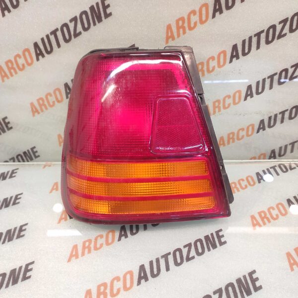 LIGHTING TAIL LIGHT LEFT ESTEEM 1000 LUMAX