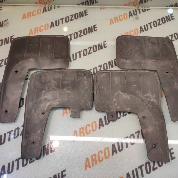 MUD FLAP RUBBER ALTO OLD