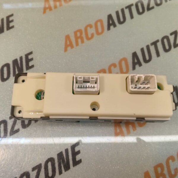 POWER WINDOW SWITCH MAIN MU7 IMP 8981922511 R