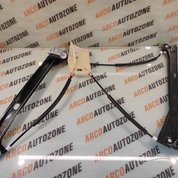 GLASS MACHINE POLO FRONT LEFT DPA 6R4837461L