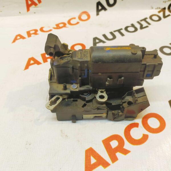 DOOR LATCH DUSTER REAR RIGHT IMP