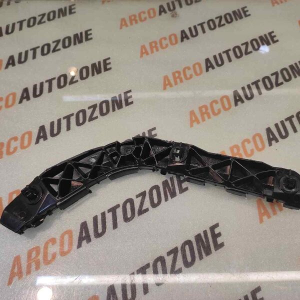 FRONT BUMPER BRACKET INNOVA T1 T2 LEFT ACC TYD001123
