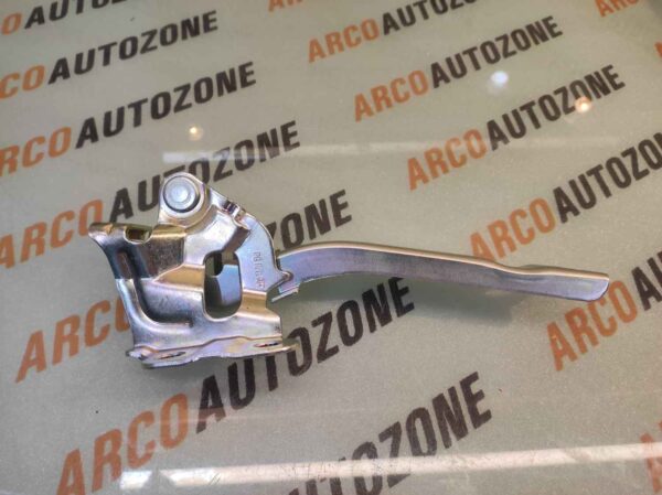BONNET HING I20 RIGHT 2ND GEN HYU 791101J500
