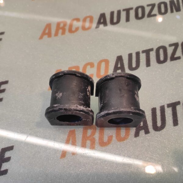 REAR BALANCE ROD BUSH ENDEAVOUR RBI