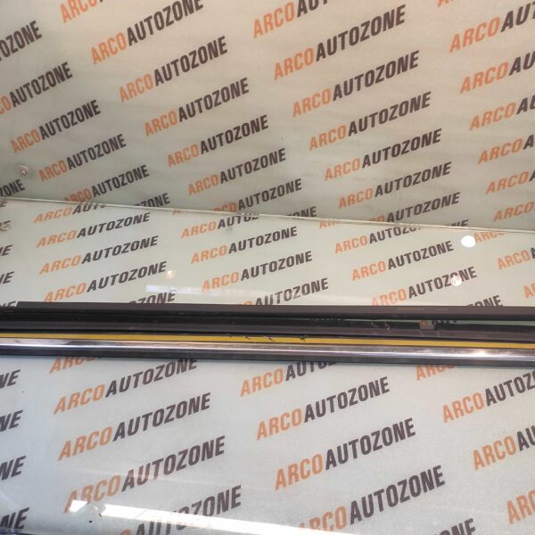 BODY OUTER WEATHERSTRIP OUTER GARNISH ALTIS 2010 CHROME