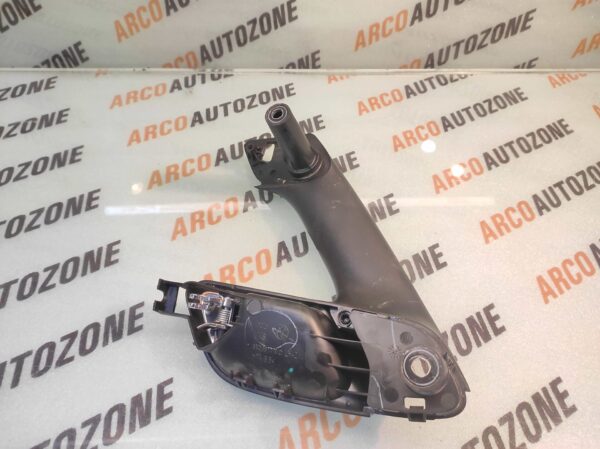 RC LEVER POLO VENTO RAPID FRONT LEFT VW 6RG867179C