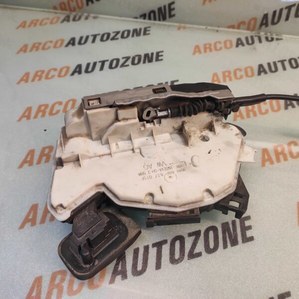 DOOR LATCH POLO VENTO RAPID AMEO FRONT LEFT USED 6RF837015F