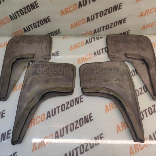 MUD FLAP INDIGO RUBBER SET