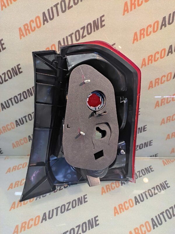 LIGHTING TAIL LIGHT LIVA T2 LEFT LUMAX 080RCUCLL