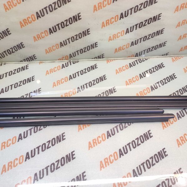 BODY OUTER WEATHERSTRIP OUTER GARNISH ALTO 800 SET ELPIS
