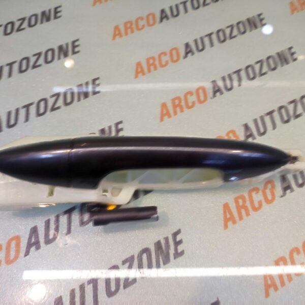 OUTER HANDLE WITH BRACKET VERNA 12 REAR LEFT